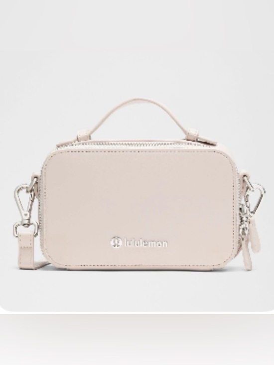 lululemon athletica Handbags - Lululemon Leather Alternative Camera
Crossbody Bag-Cashew NWT